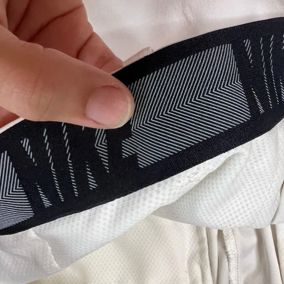 Nike Mens Shorts Size 34 Like New - Picture 4 of 5